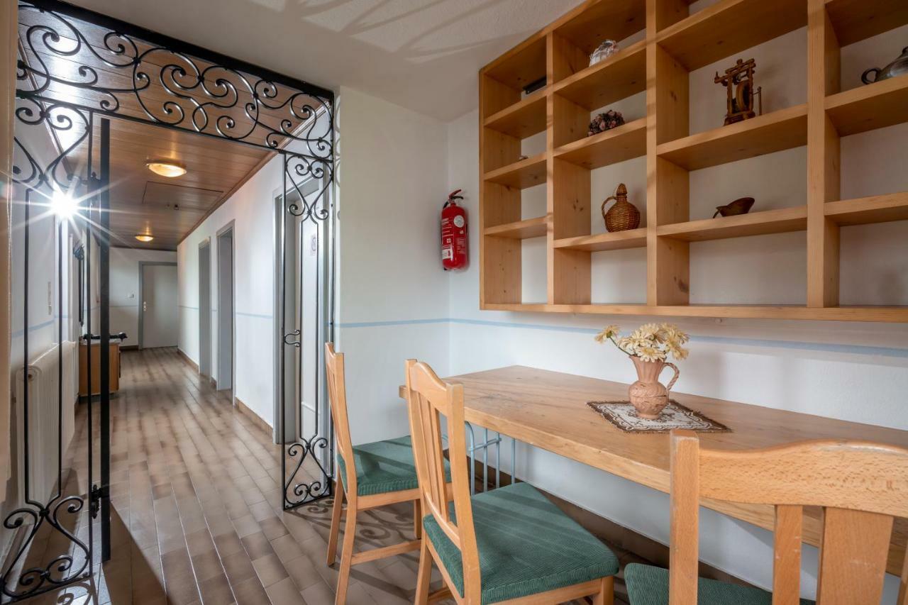 Appartement Gastehaus Amor à Mayrhofen Extérieur photo