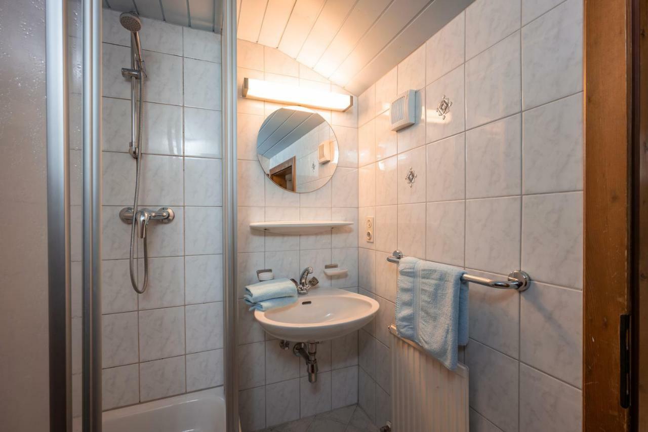 Appartement Gastehaus Amor à Mayrhofen Extérieur photo